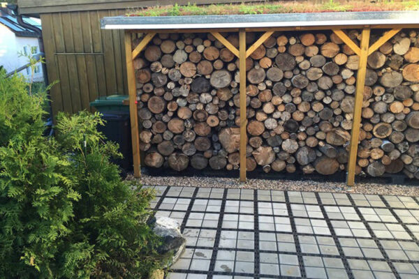 ECORASTER Bloxx Fläche zur Befestigung eines Holzlagers