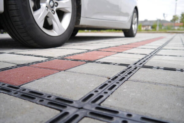 Parkplatz_Holenbrunn_02_800x500px